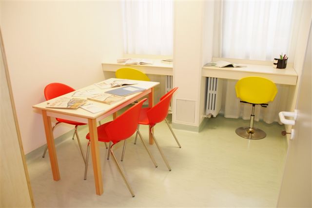 Un' aula della scuola in ospedale